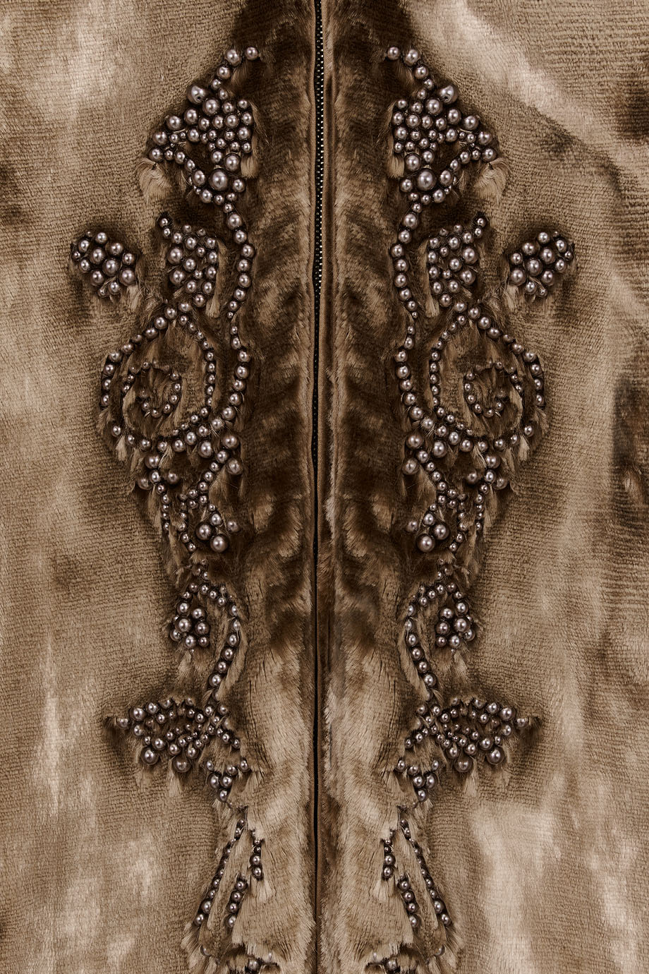 Куртка-бомбер бархатная